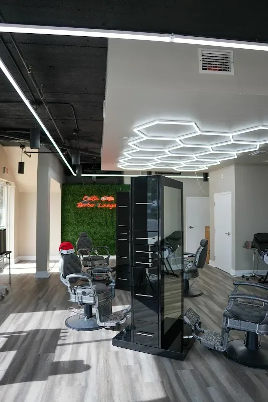 Exotic Cutz Channelside Barber spa — Barber shop in Tampa